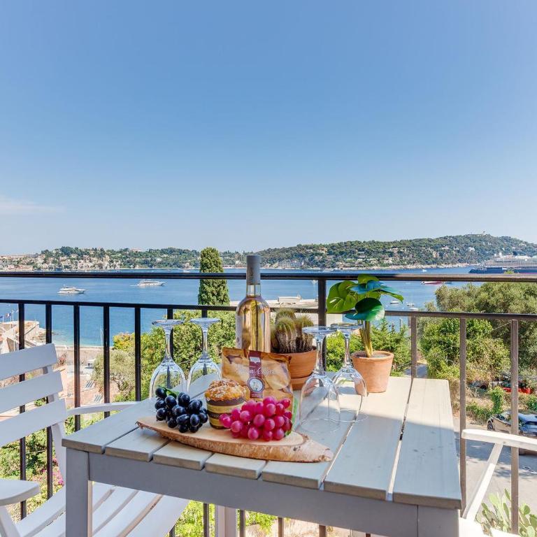 BELLE DARSE AP4454 By Riviera Holiday Homes - Appartement 2 Chambres avec Balcon et Vue sur la Mer - 4