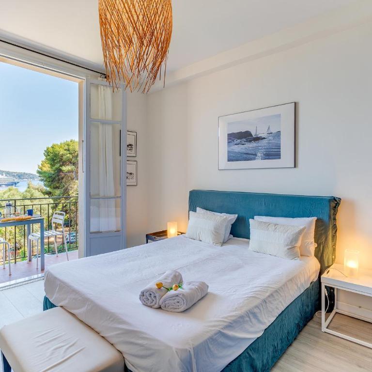BELLE DARSE AP4454 By Riviera Holiday Homes - Appartement 2 Chambres avec Balcon et Vue sur la Mer - 13