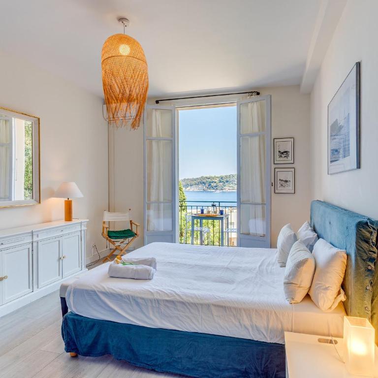 BELLE DARSE AP4454 By Riviera Holiday Homes - Appartement 2 Chambres avec Balcon et Vue sur la Mer - 12