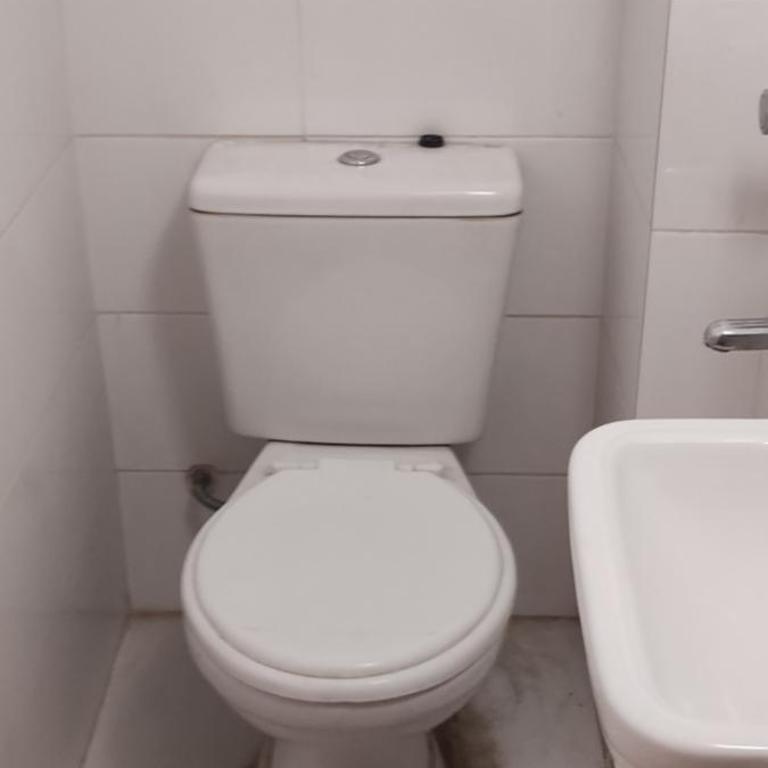 Alquilo casa en Barrio Bombal - Two-Bedroom Apartment - 1
