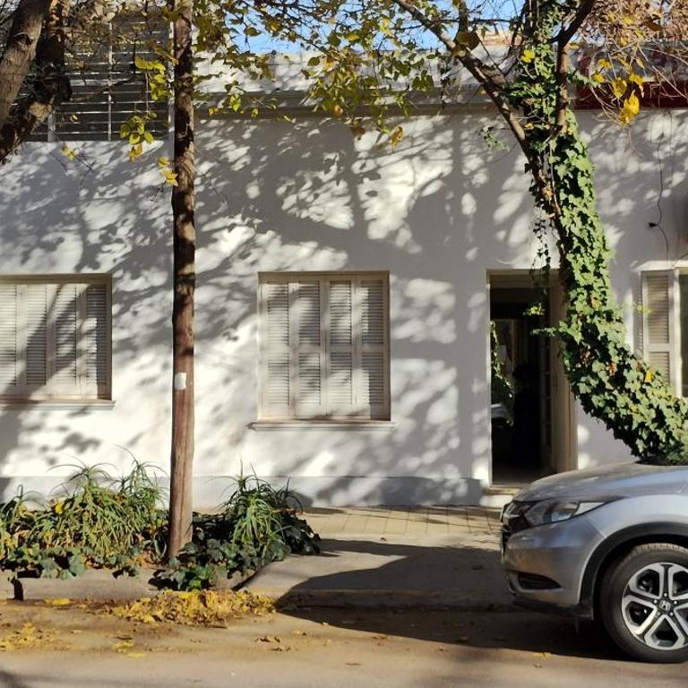 Alquilo casa en Barrio Bombal - Two-Bedroom Apartment - 7