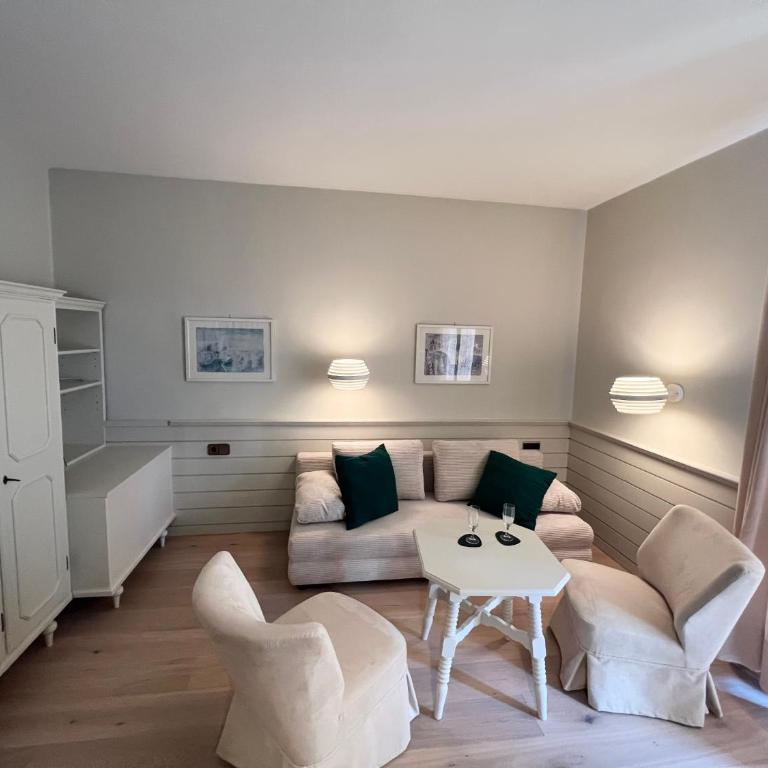 Landhaus Lärchenhof Luxury Apartments - Apartment mit 2 Schlafzimmern und Seeblick - 4