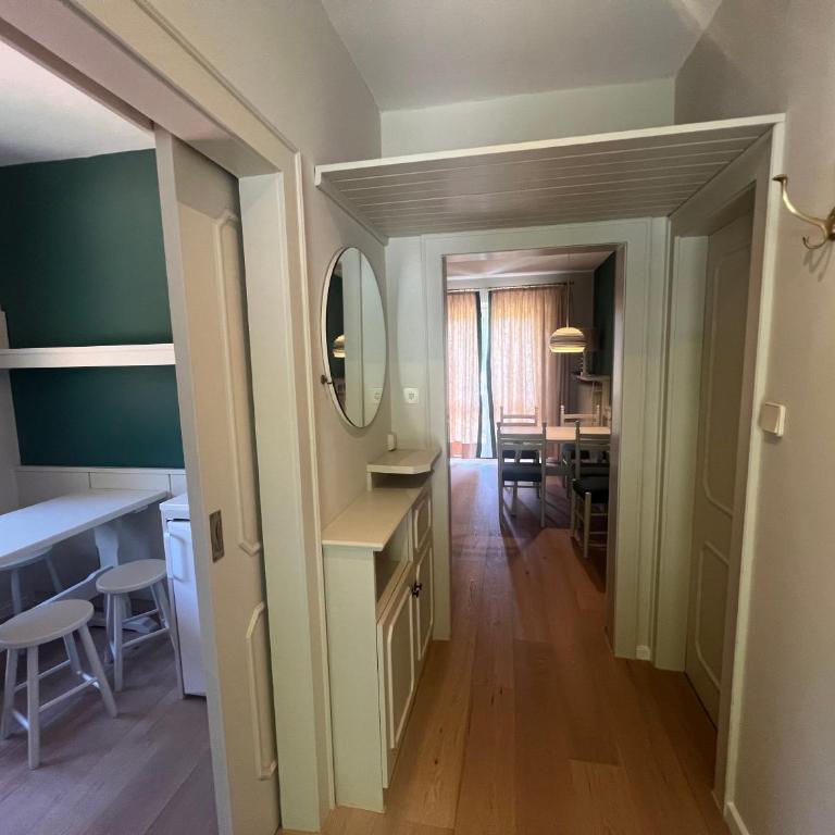 Landhaus Lärchenhof Luxury Apartments - Apartment mit 2 Schlafzimmern und Seeblick - 11
