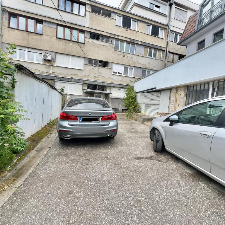 Lux Apartments NK - Old Town - Studio Apartment with King Bed - 37