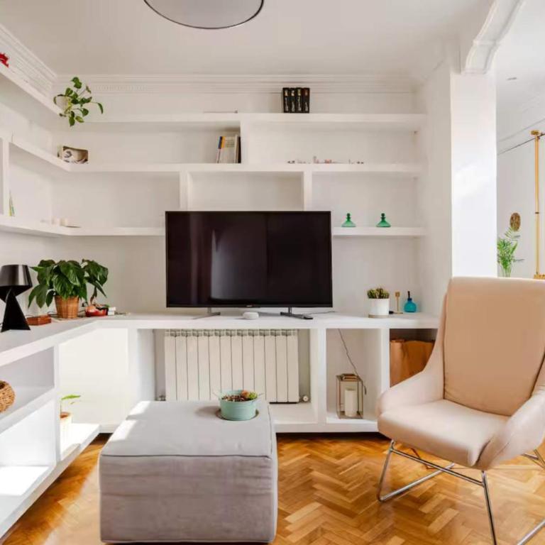 Bright Pelayo - Enchanting 1BR home in Chueca - Apartment - 2