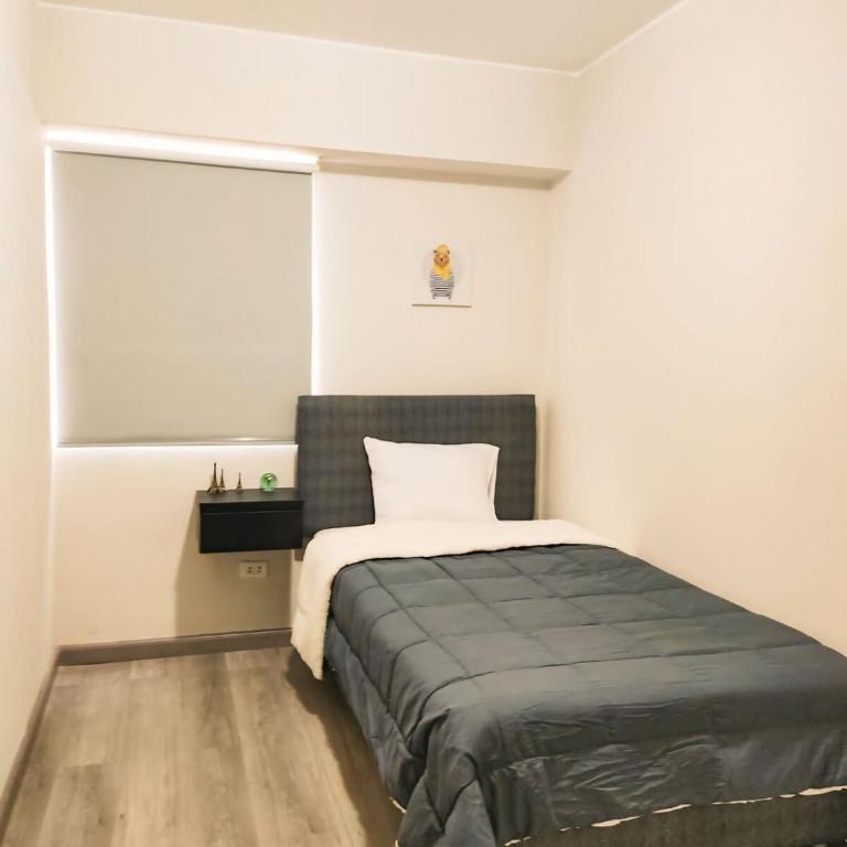 Departamento amplio y céntrico-Terrazas - Three-Bedroom Apartment - 4