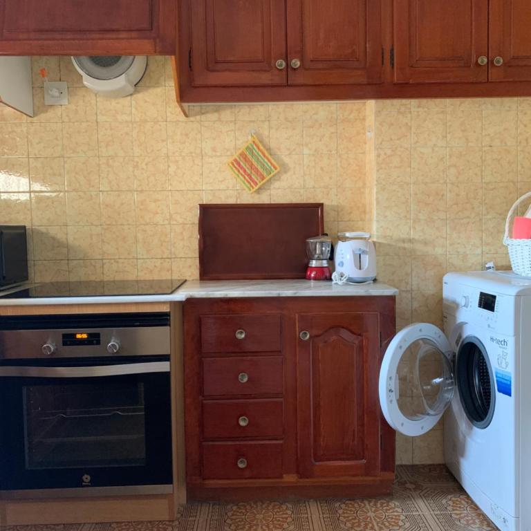 PRIMERA LINEA DE PLAYA con garaje - Apartamento de 2 dormitorios con balcón y vistas al mar - 43