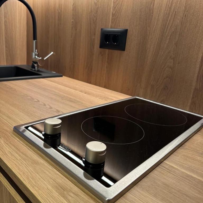 Four Elements Apartments - Deluxe Apartment - 4
