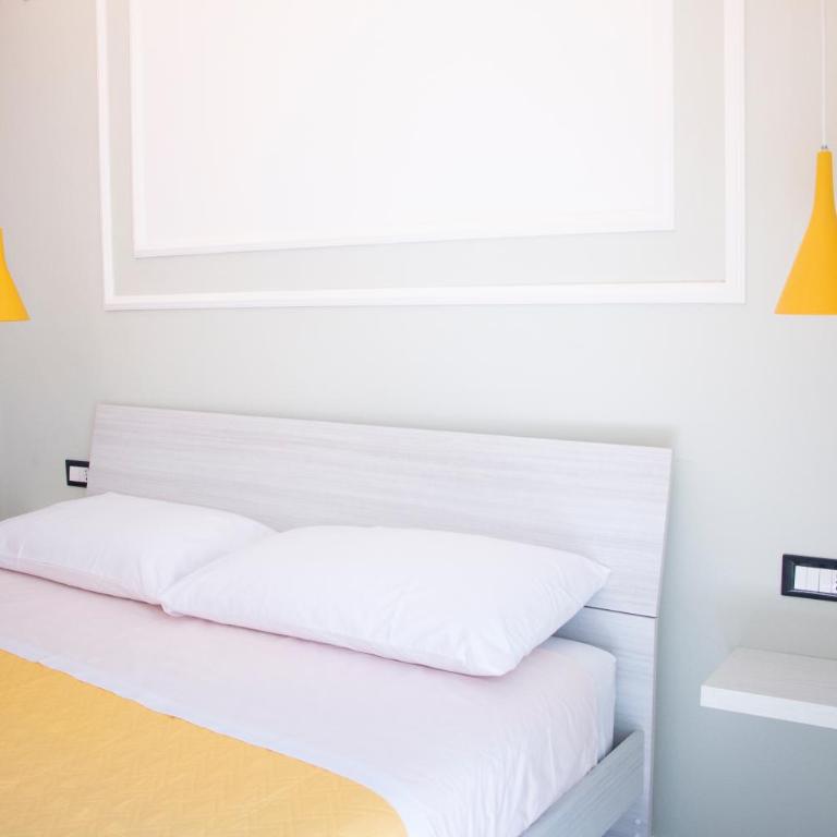 San Carlo Cuore di Palermo - Double Room with Private Bathroom - 6