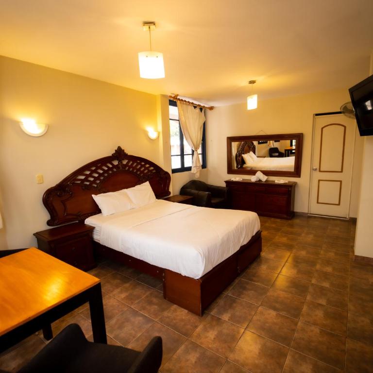 Hotel Fundo San Rafael - Deluxe Double Room with Balcony - 2