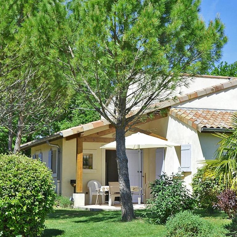 Gîtes les Cerisiers 1 - Maison 4 Chambres - 6