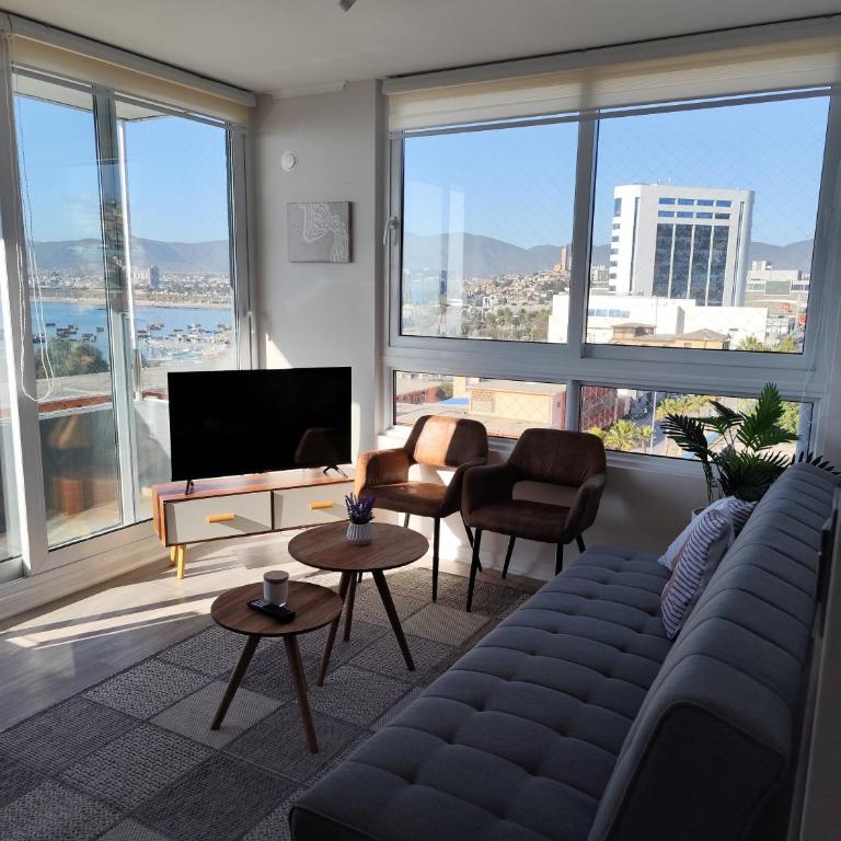 Departamento en el corazón de Coquimbo - Two-Bedroom Apartment with Balcony and Sea View - 2