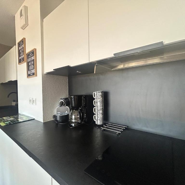 Villa Cette appartment with terrace and parking - Apartment mit 1 Schlafzimmer - 16