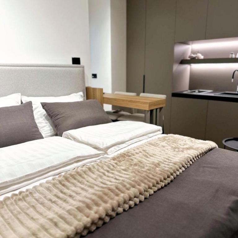 Four Elements Apartments - Studio Apartment - 7