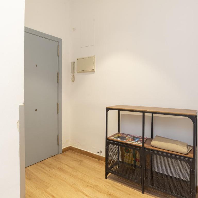 Stylish Malaga 2 Bedroom with Patio - Apartamento de 2 dormitorios - 12