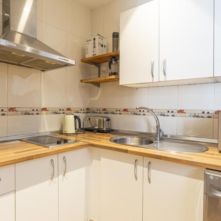 Stylish Malaga 2 Bedroom with Patio - Apartamento de 2 dormitorios - 18