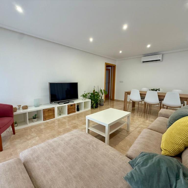 Apartamento El Puerto I - Three-Bedroom Apartment with Sea View - 6