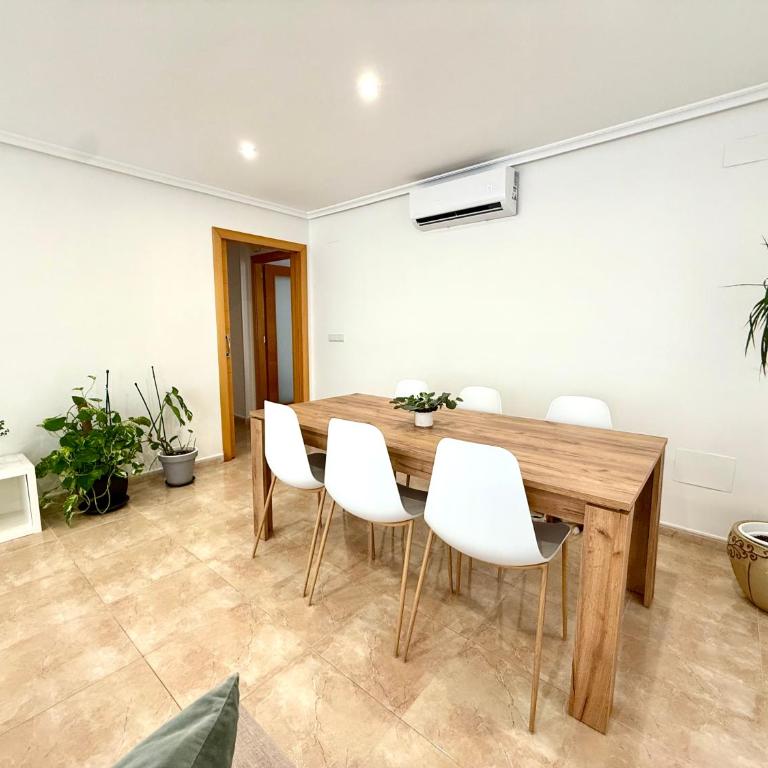 Apartamento El Puerto I - Three-Bedroom Apartment with Sea View - 7