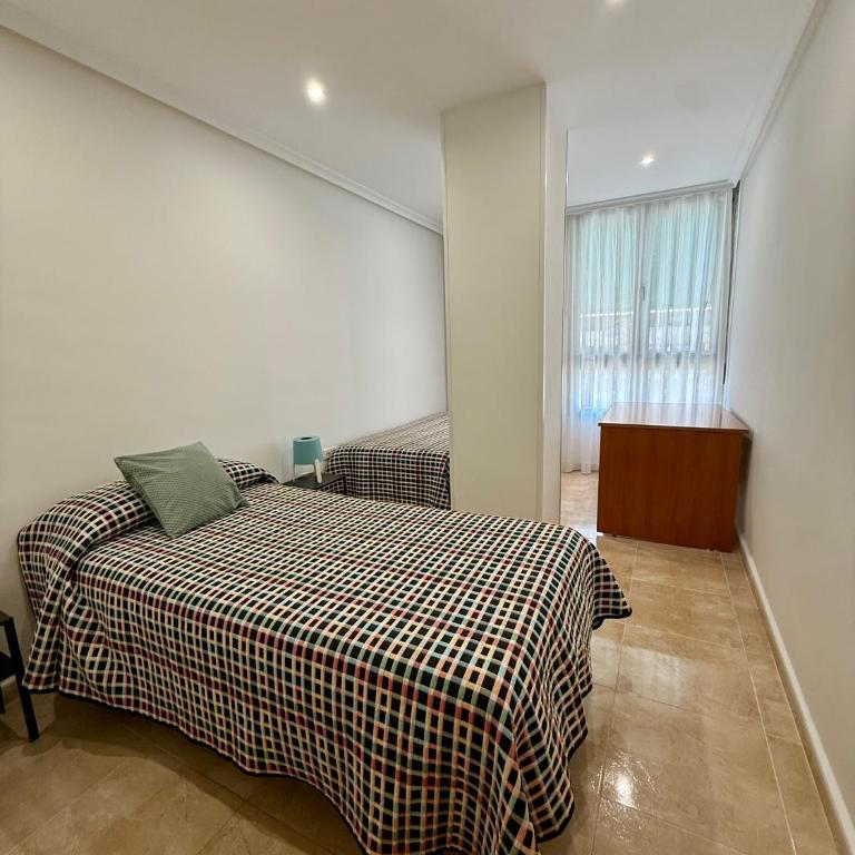 Apartamento El Puerto I - Three-Bedroom Apartment with Sea View - 21