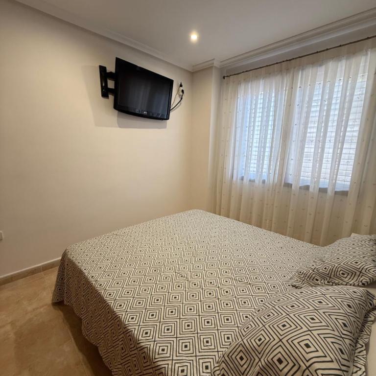 Apartamento El Puerto I - Three-Bedroom Apartment with Sea View - 19