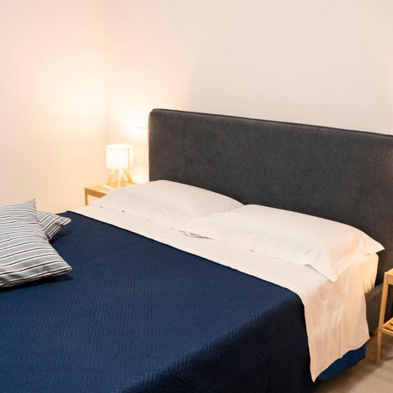 Argyros Rooms - Camera Matrimoniale con Bagno Privato - 16