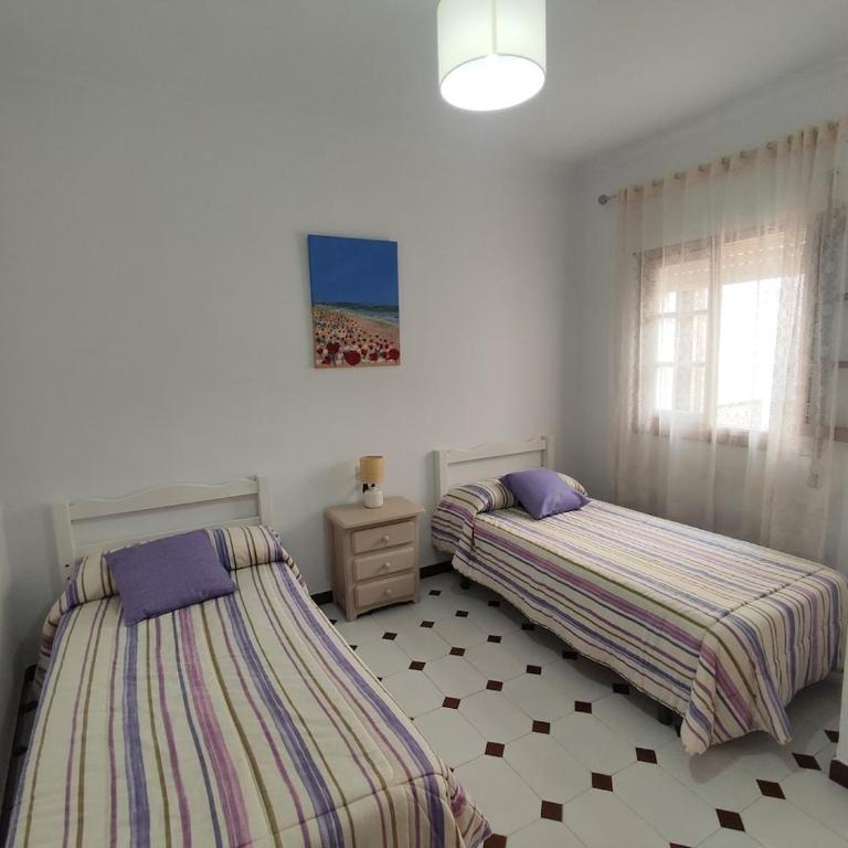 Casa para 6 con parking en Conil - Casa de 3 dormitorios - 6