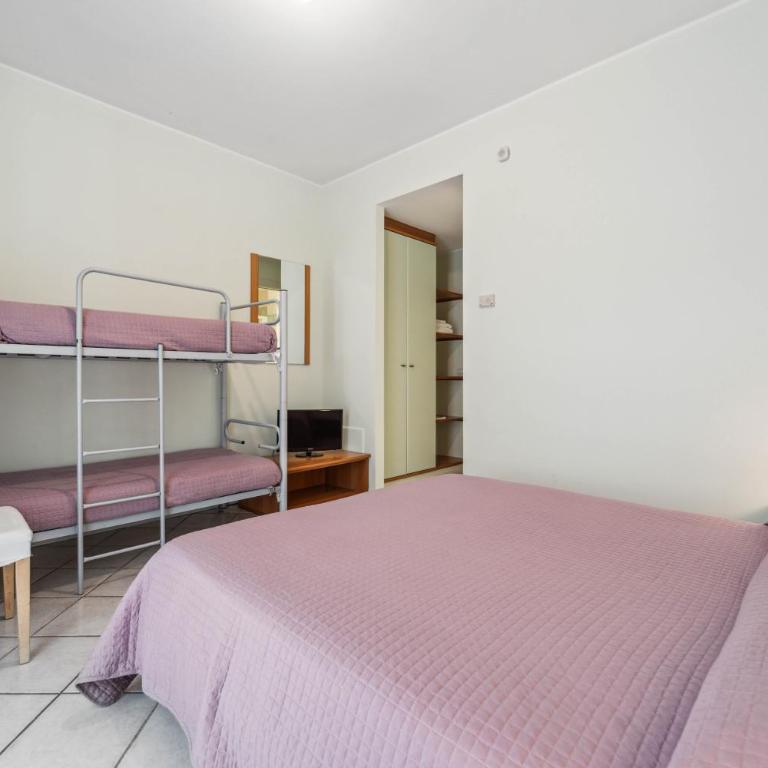 Camping Green Village Rooms & Apartments - Camera Quadrupla - 1