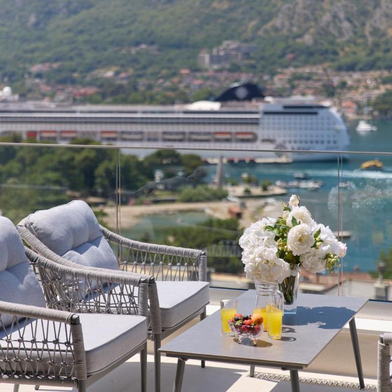 Berge Apartments - Apartment with Sea View - 3