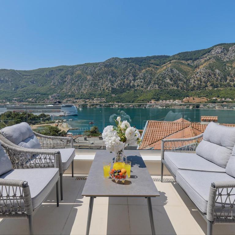 Berge Apartments - Apartment with Sea View - 1