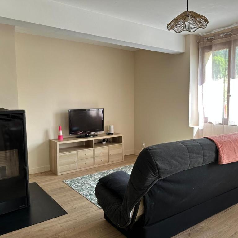Appartement Proche Village + Vue sur Montagnes - Maison 1 Chambre - 4