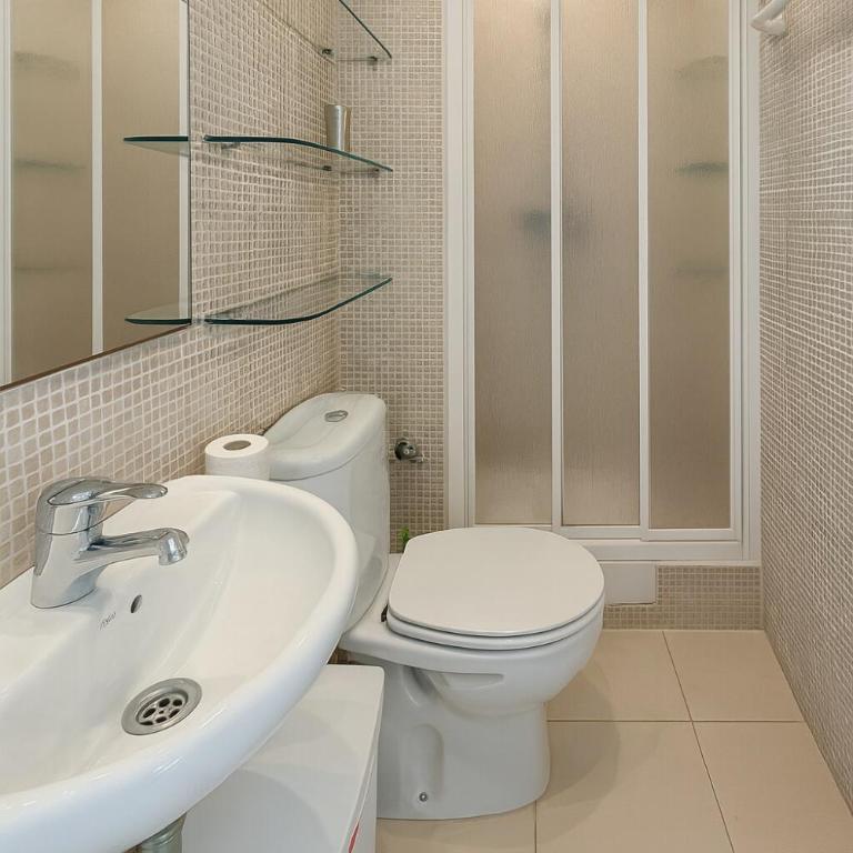 Apartamento Frente al Mar con Piscina - One-Bedroom Apartment - 16
