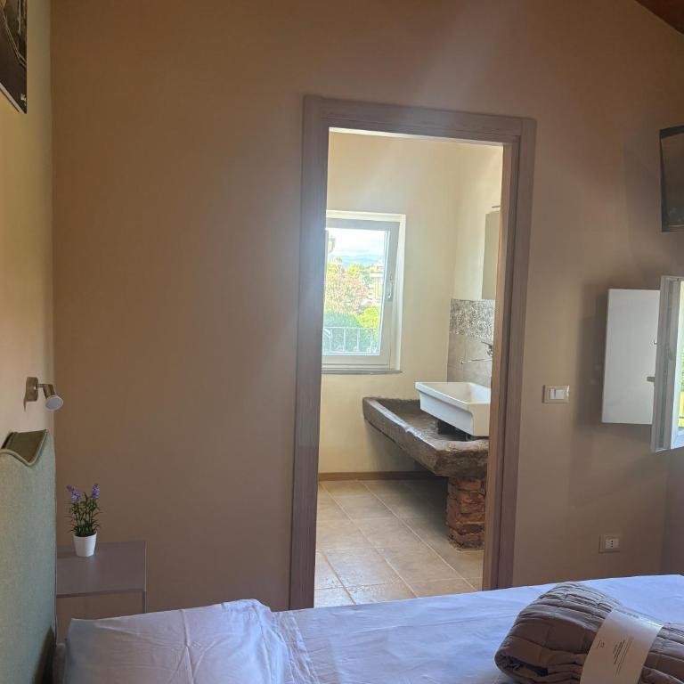 UGO Luxury Rooms - Camera King - 2