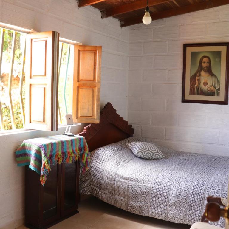 Casa Finca El Peñol Antioquia - Casa con 1 dormitorio - 2