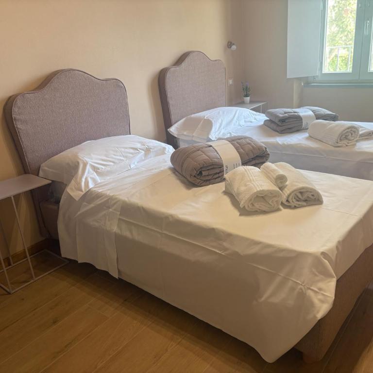 UGO Luxury Rooms - Junior Suite Familiare - 3