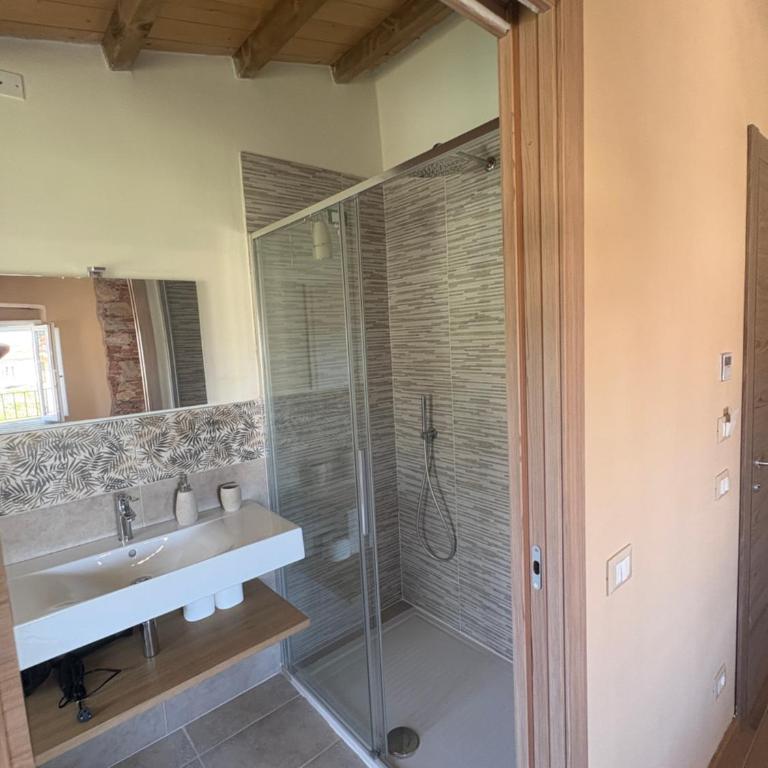 UGO Luxury Rooms - Camera King con Vista Giardino - 1