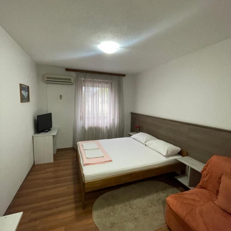 Elas - Double Room - 2