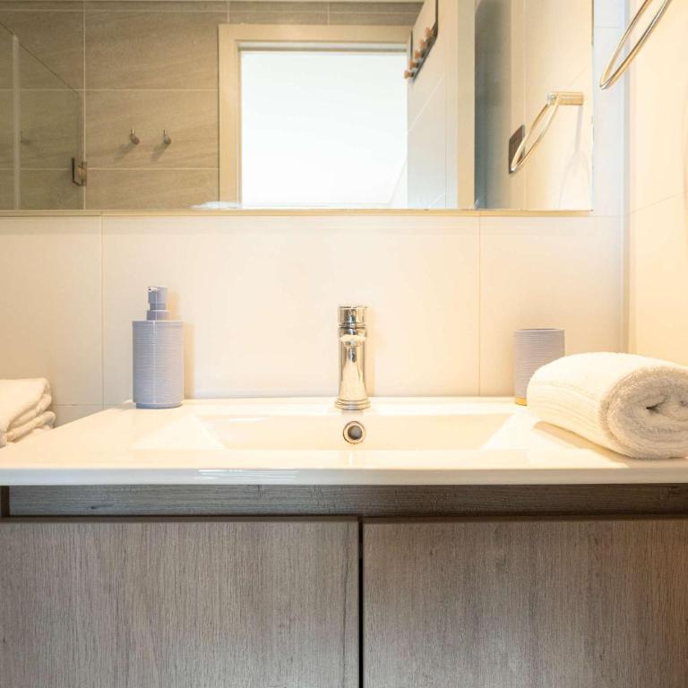 Lake Encanto 2D con Vista al Lago - Apartment - 22