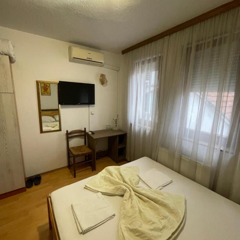 Elas - Double Room - 2