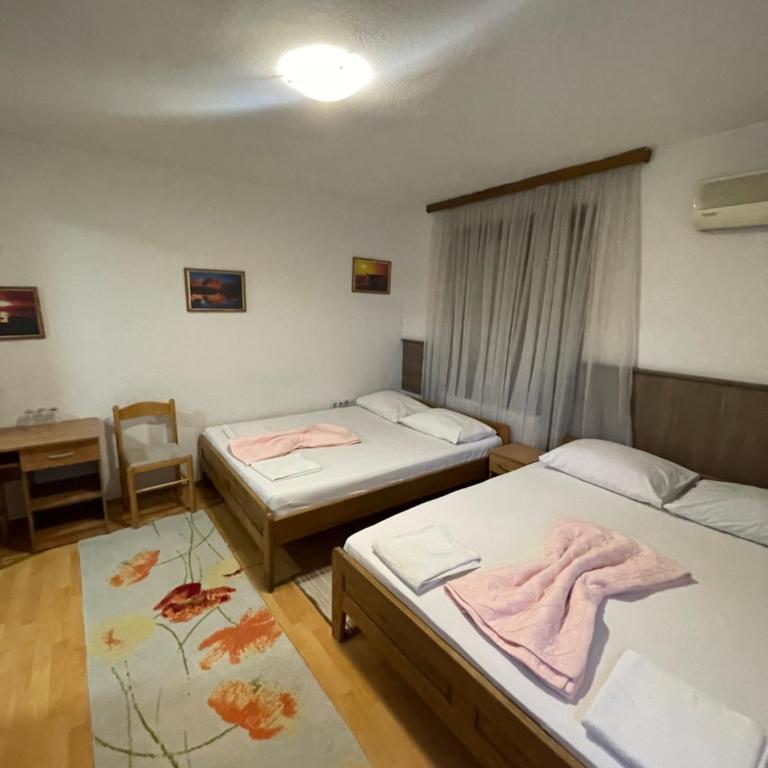 Elas - Double Room - 2