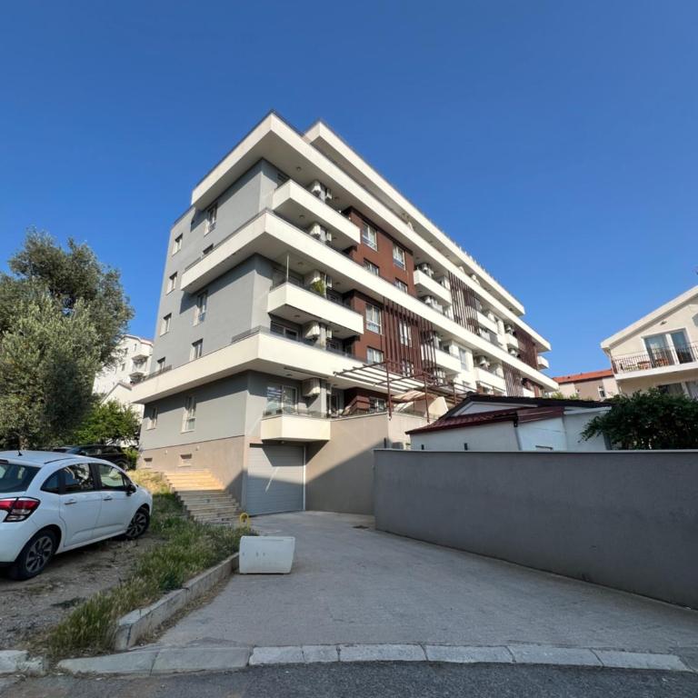 Tre Sorelle Becici - One-Bedroom Apartment - 25