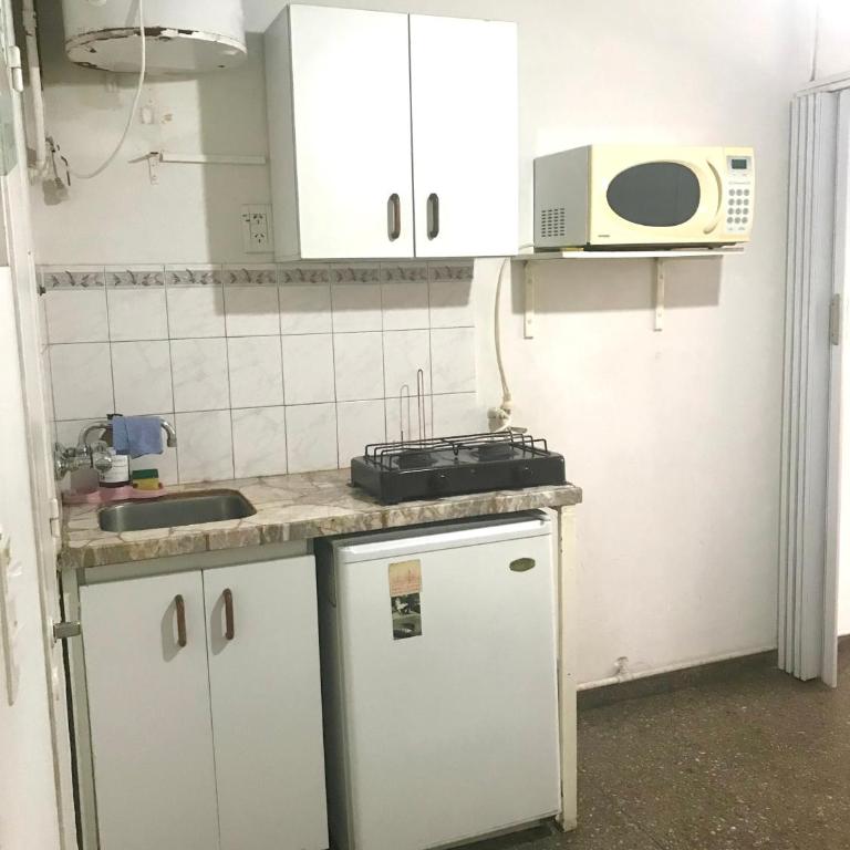 Monoambiente céntrico - Apartamento de 1 dormitorio - 2