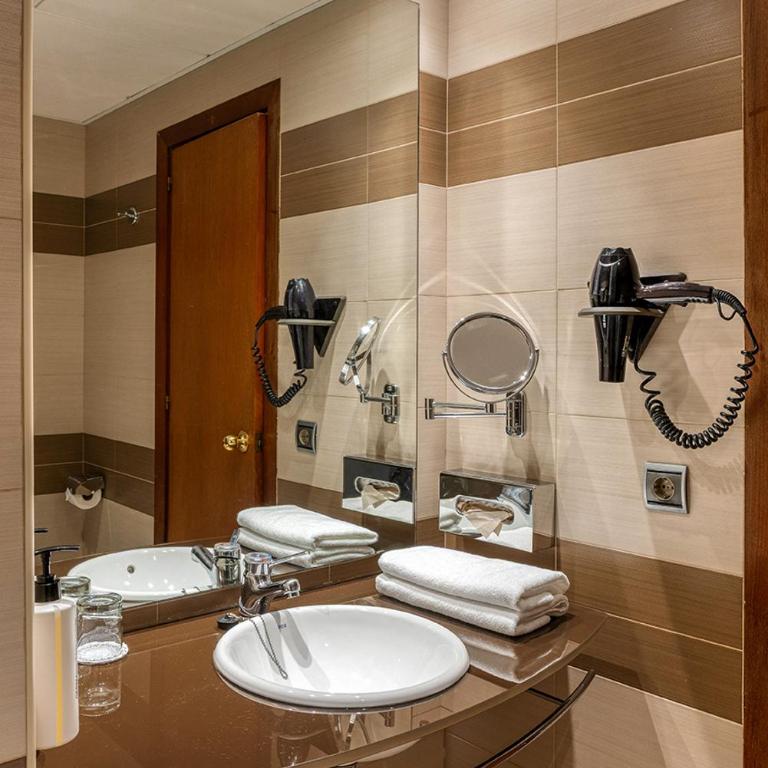Senator Huelva - Habitación Doble Superior - 5