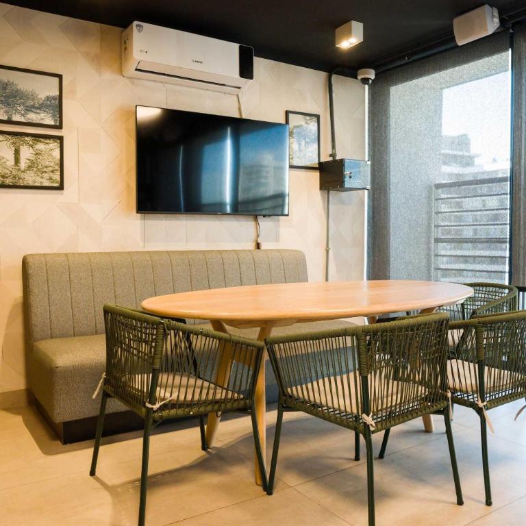 Urban Retreat with Pool Live Santiago - Apartamento - 22