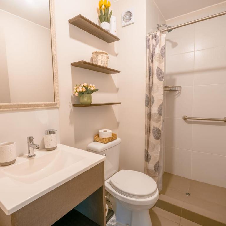 Condominio Alto Alborada tu refugio ideal - One-Bedroom Apartment - 2