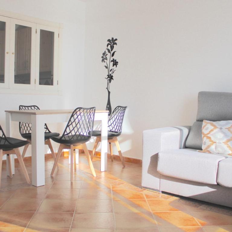 Apartamento en el centro de Ayamonte, Con preciosas vistas al Rio Guadiana - Apartamento de 2 dormitorios - 4