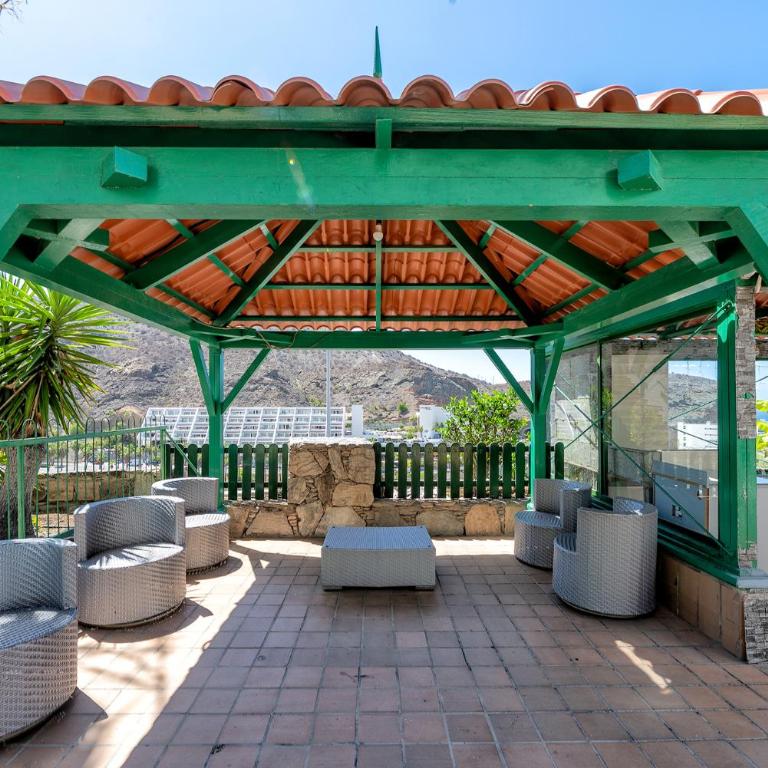 Los Veleros Apartments - One-Bedroom Apartment - 13