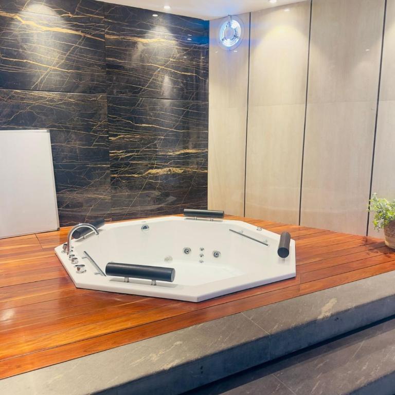 Lujoso y acogedor departamento en Santa Cruz - Four-Bedroom Deluxe Apartment - 16