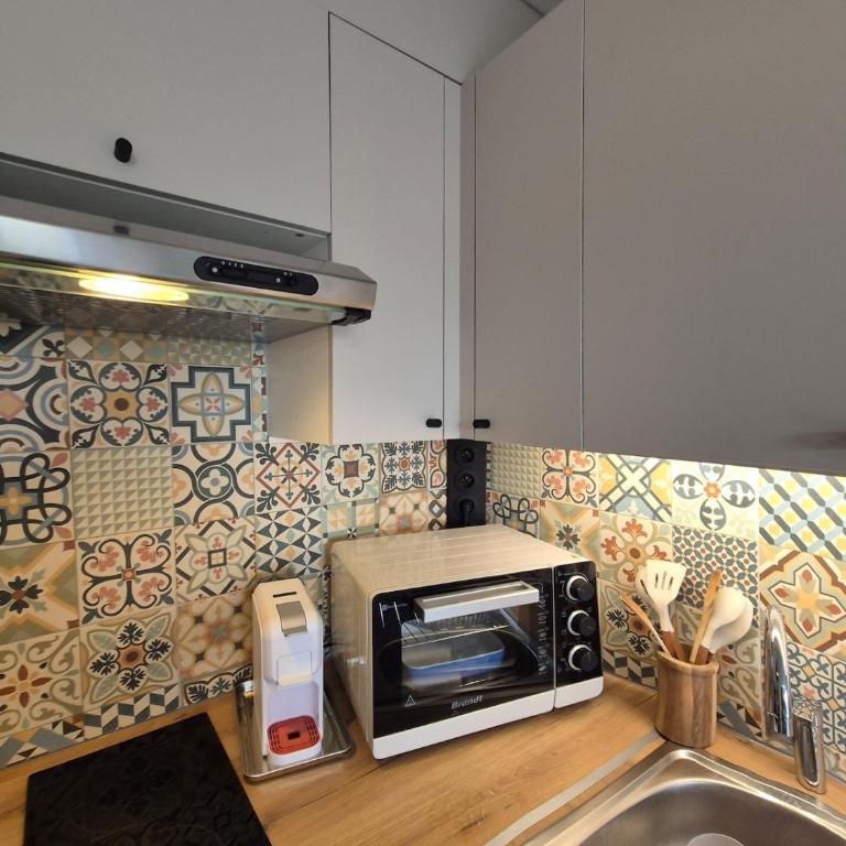 studio cozy "Roseanne" 4 P Grau du Roi camargue village- Mer 250m - Monolocale con Vista Giardino - 60
