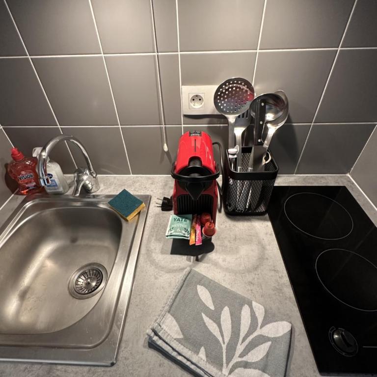 Studio Appart'Hôtel - Avignon gare TGV Confluence - Appartamento - 6