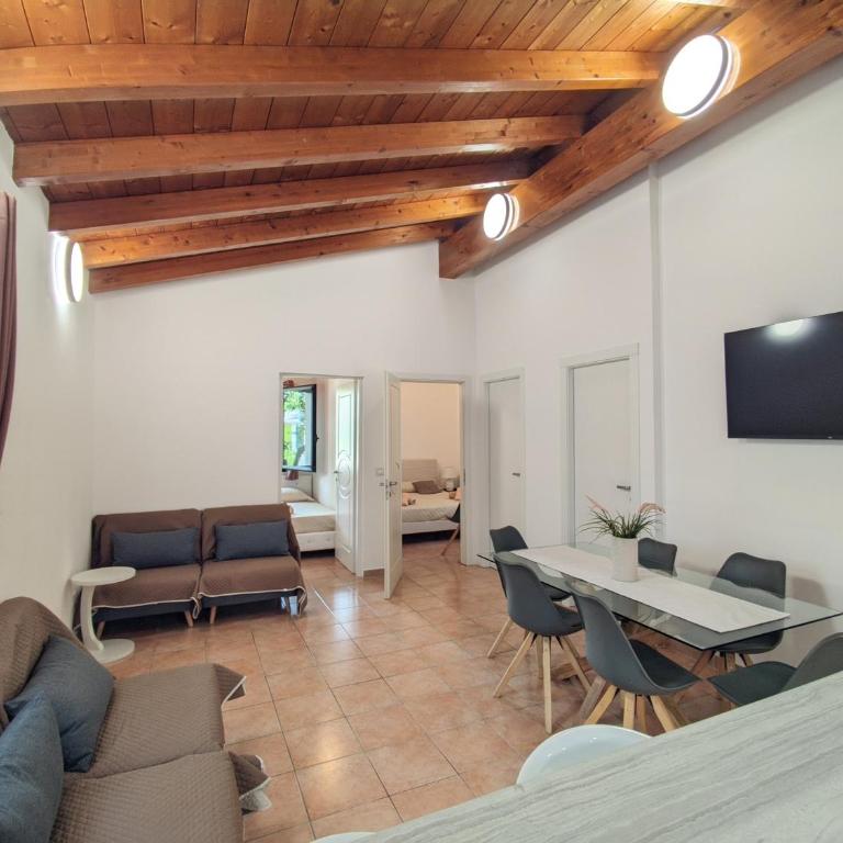 Castelnuovo Style - Appartamento con 2 Camere da Letto - 12